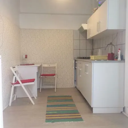 Littel Studio In Old City Center Апартаменти